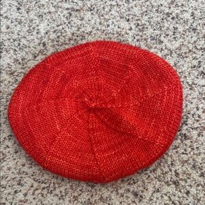 Misha and puff simple beret Red flame